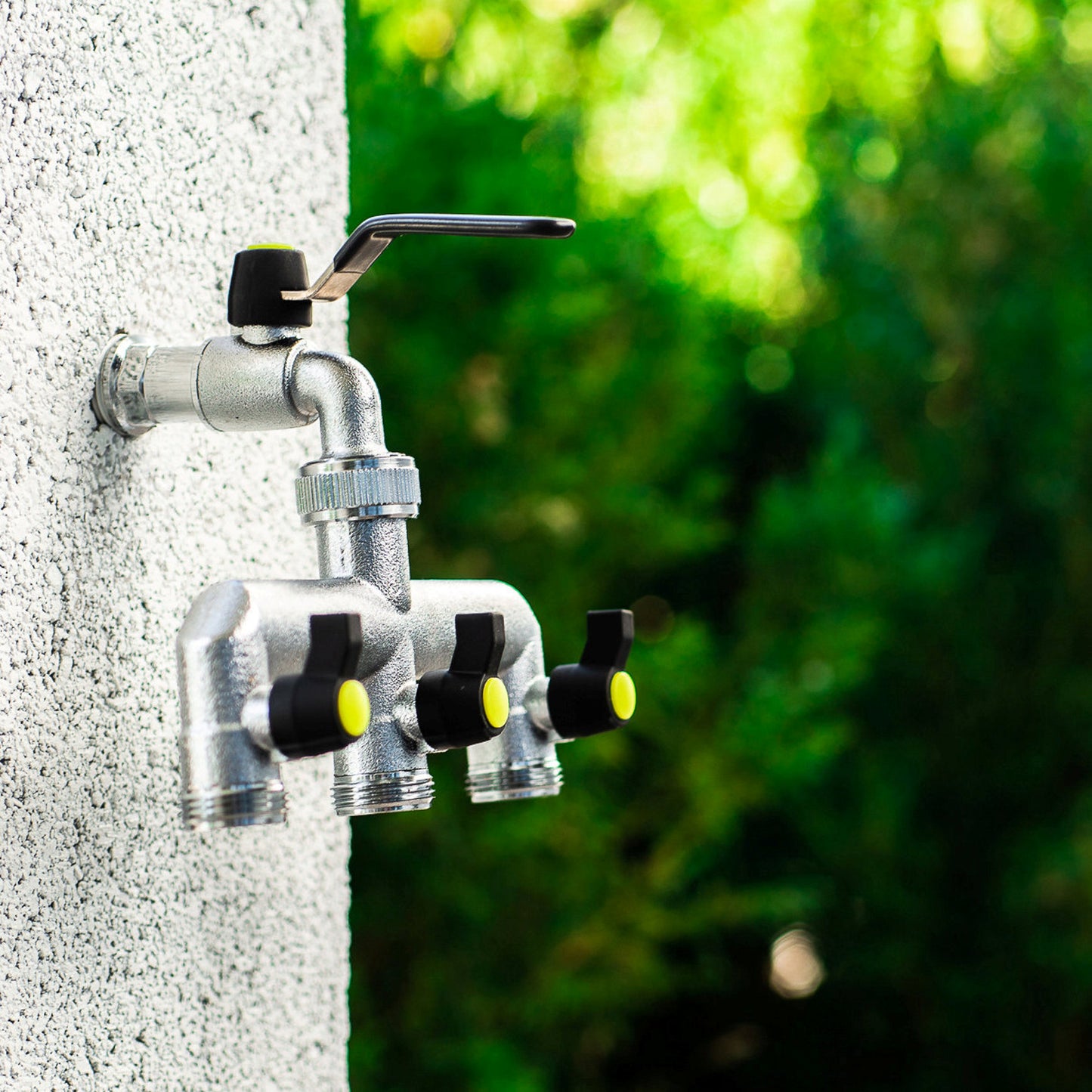 Distribuidor de agua, 3 vías, latón cromado, rosca hembra de ¾"