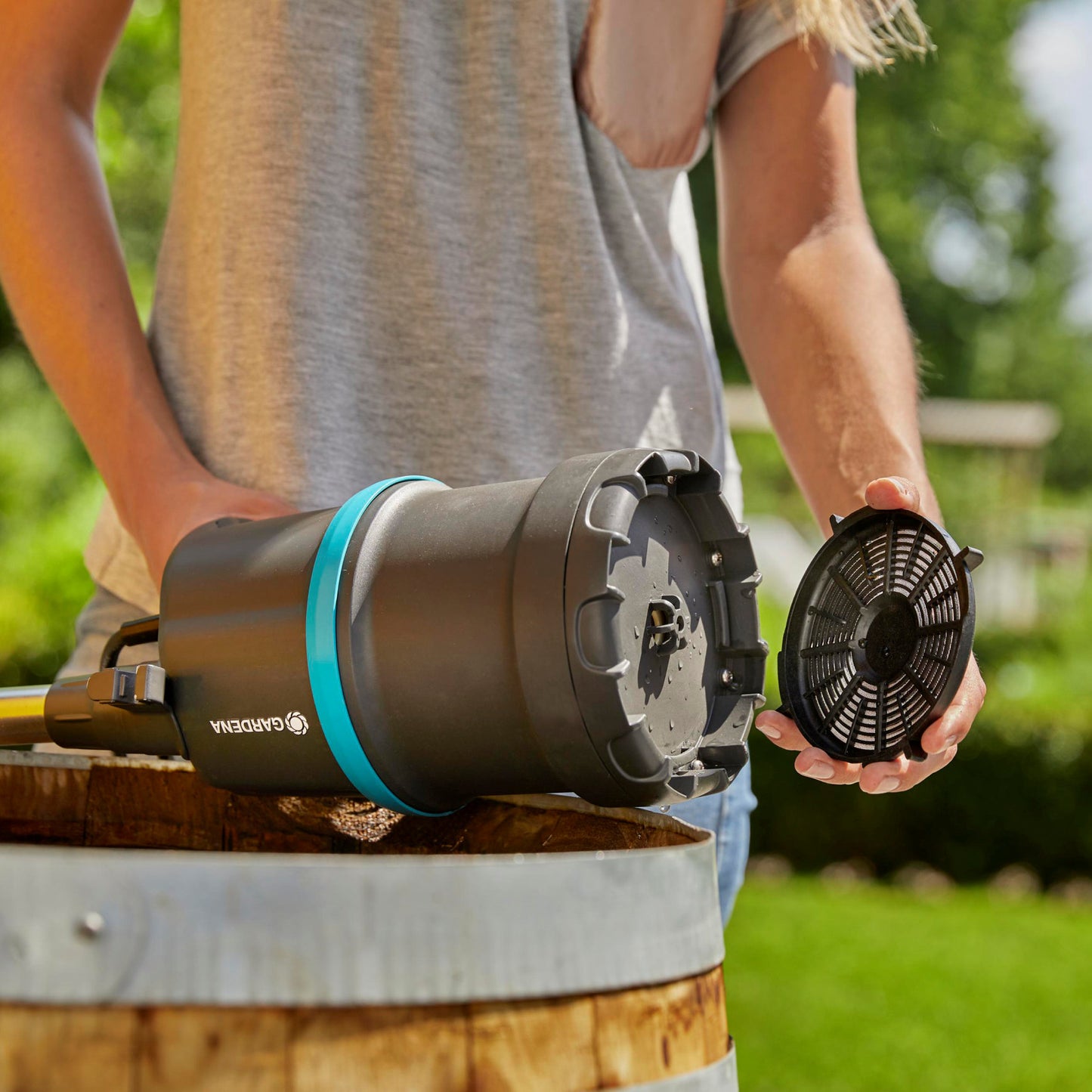 Bomba sumergible para barril de lluvia Gardena para agua limpia, tipo 4000/1, 230 V, 400 W